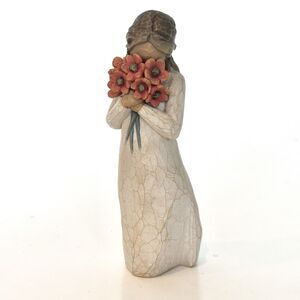 Willow Tree Surrounded by Love Figurine Susan Lordi Demdaco 2009